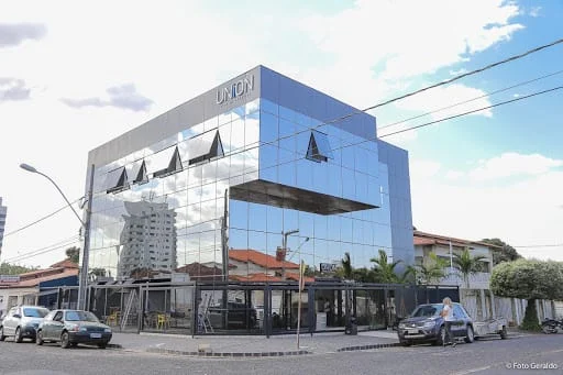 Fachada do Edifício Union, sede da Sonhares em Araguari/MG